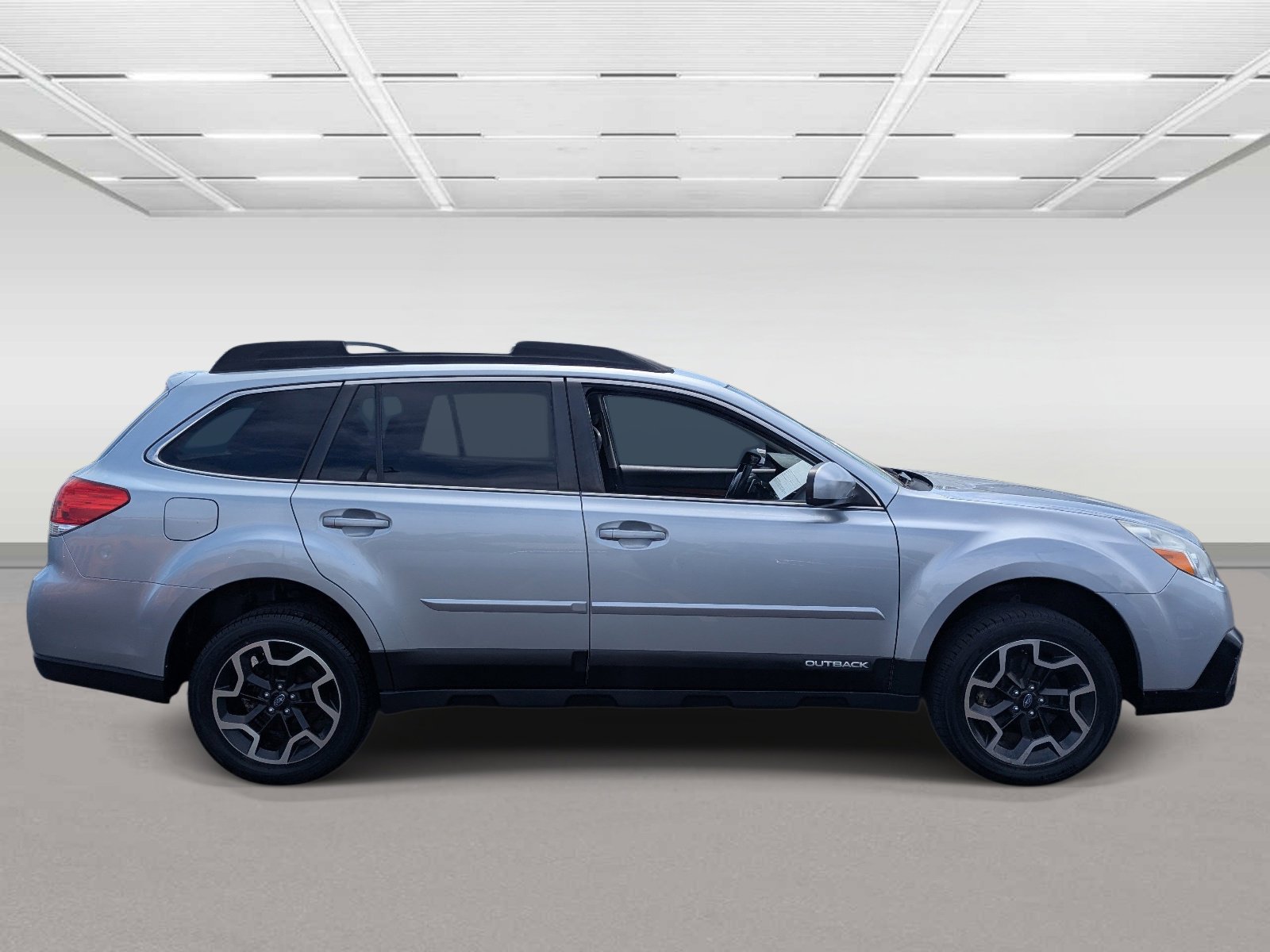 Used 2014 Subaru Outback 2.5i Limited AWD/4WD image 6