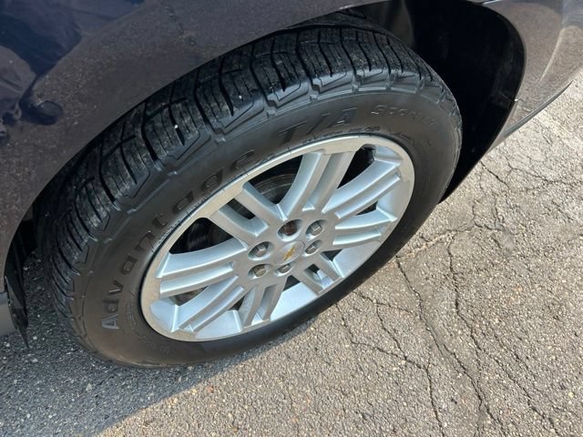 Used 2015 Chevrolet Traverse LT w/ Style and Technology Package FWD image 18