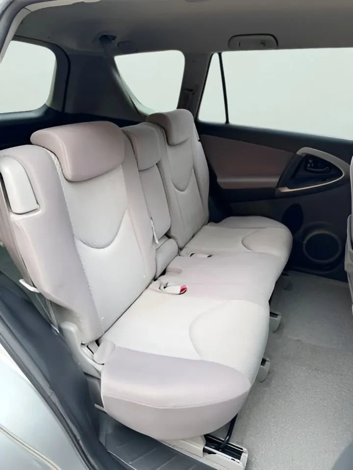 Used 2007 Toyota RAV4 2WD image 19