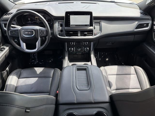 Used 2024 GMC Yukon SLT RWD image 19