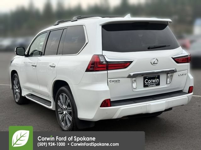 Used 2017 Lexus LX 570 4WD w/ Luxury Package image 17