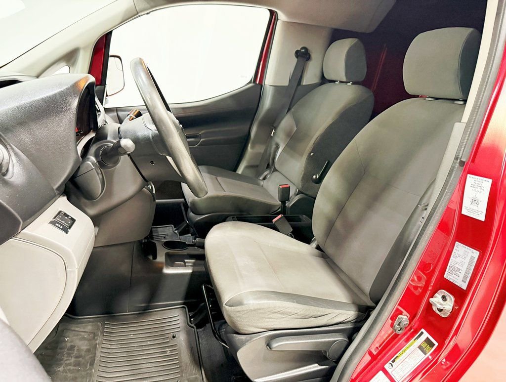 Used 2019 Nissan NV200 SV image 20