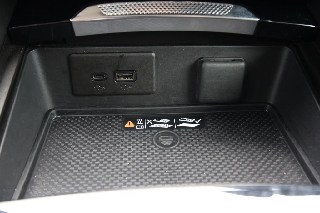 Used 2024 Buick Envision Preferred AWD/4WD image 26