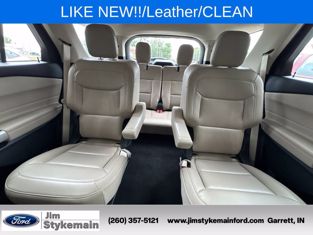 Used 2024 Ford Explorer XLT w/ Equipment Group 202A AWD/4WD image 35