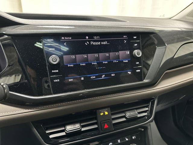 Used 2022 Volkswagen Taos SEL image 11