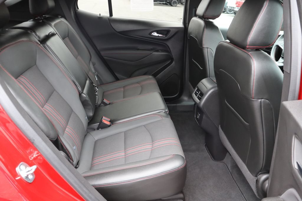 Used 2023 Chevrolet Equinox RS AWD/4WD image 21