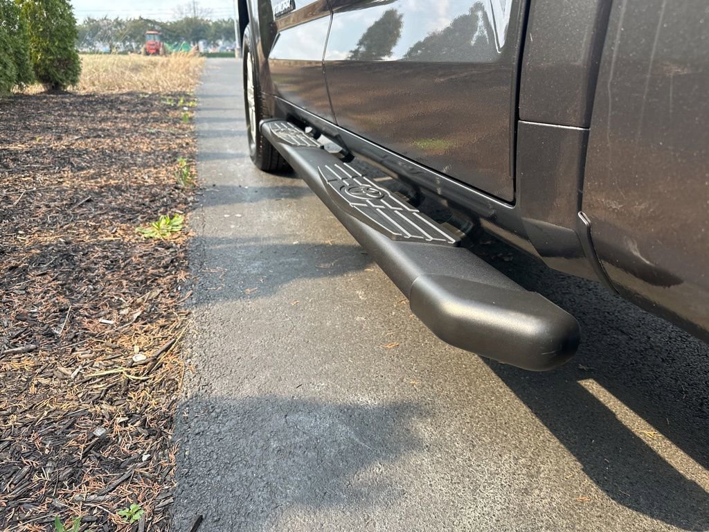 Used 2024 Toyota Tundra SR5 w/ SR5 Premium Package image 28