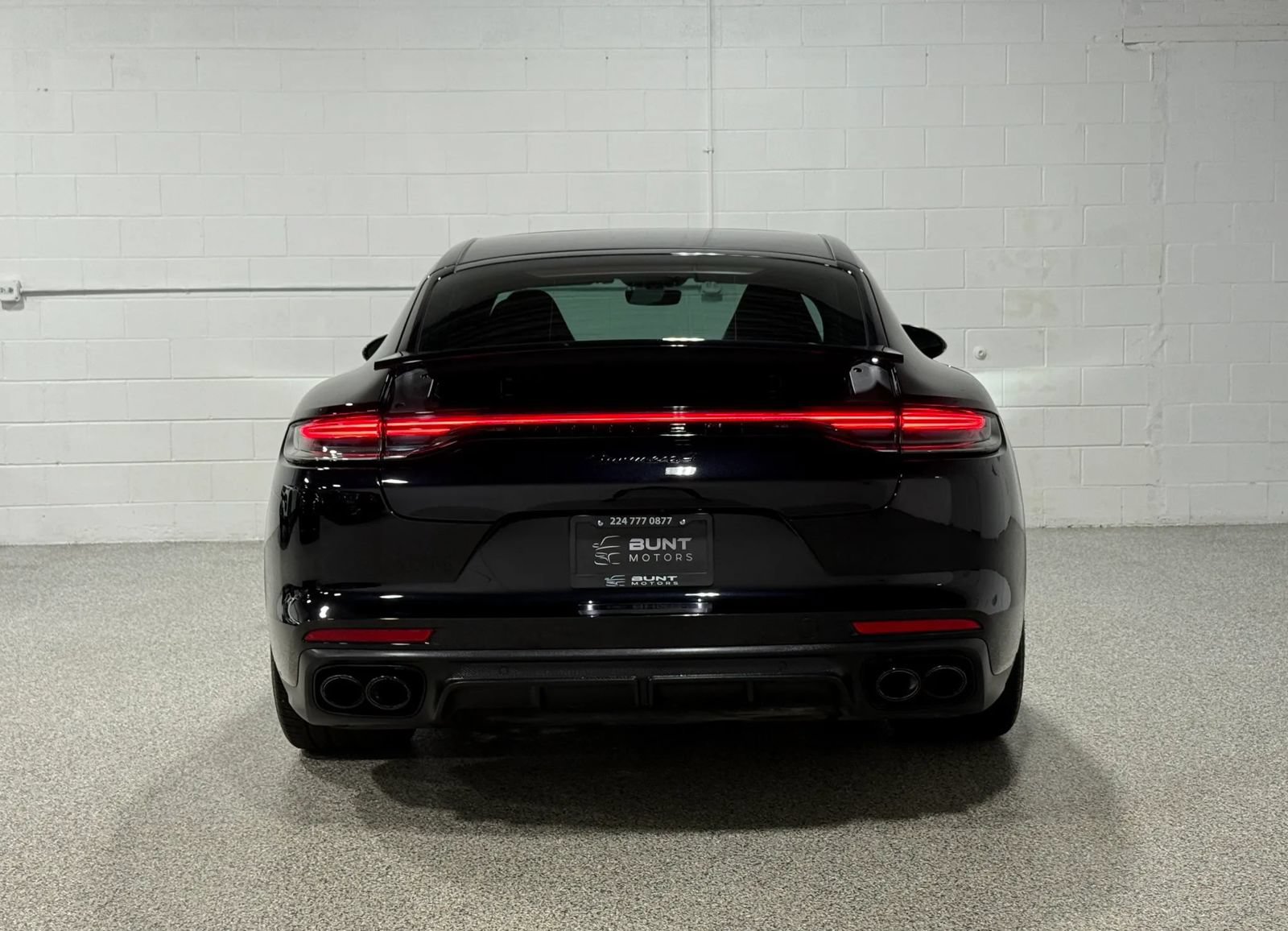 Used 2023 Porsche Panamera 4 Platinum Edition AWD/4WD image 8
