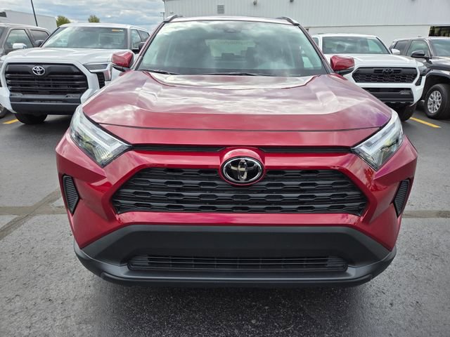 Used 2025 Toyota RAV4 XLE w/ Convenience Package AWD/4WD image 2