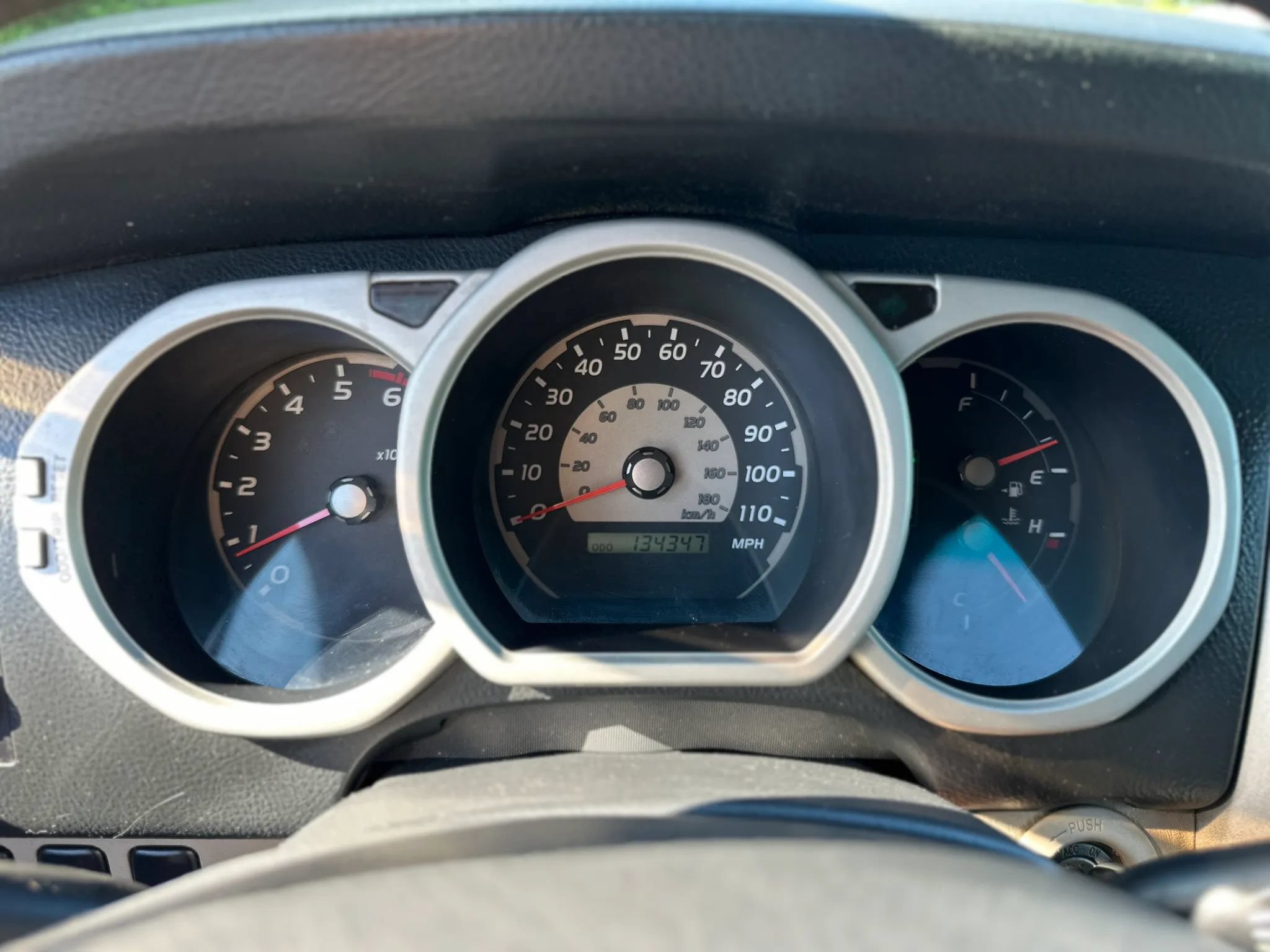 Used 2004 Toyota 4Runner Sport AWD/4WD image 40
