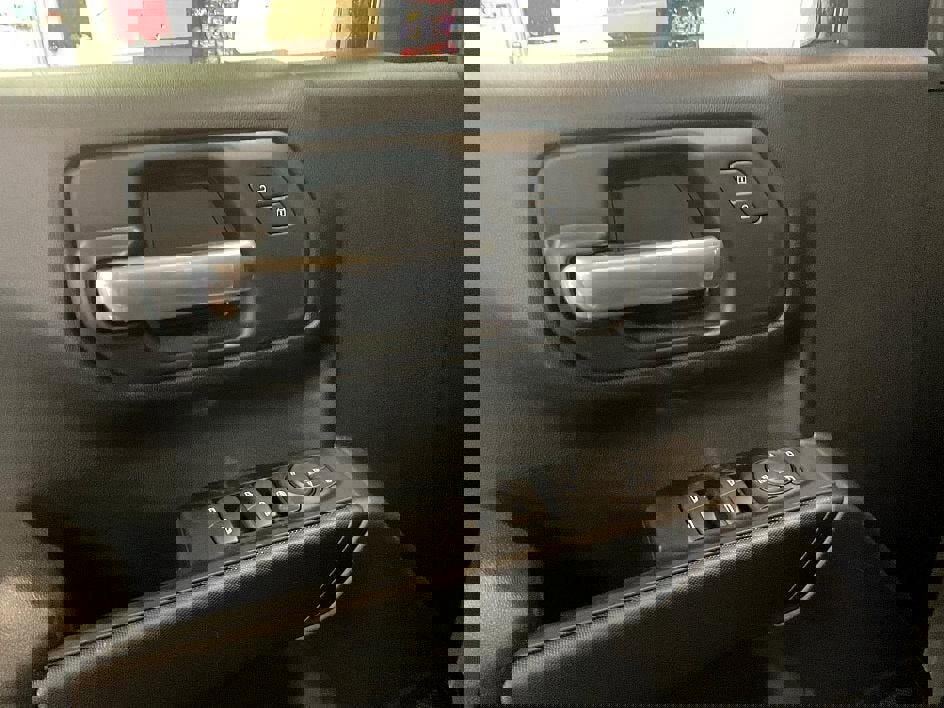 New 2026 Chevrolet Silverado 1500 Custom image 25