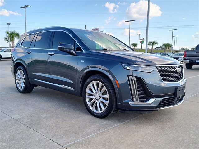 Used 2020 Cadillac XT6 Premium Luxury image 12
