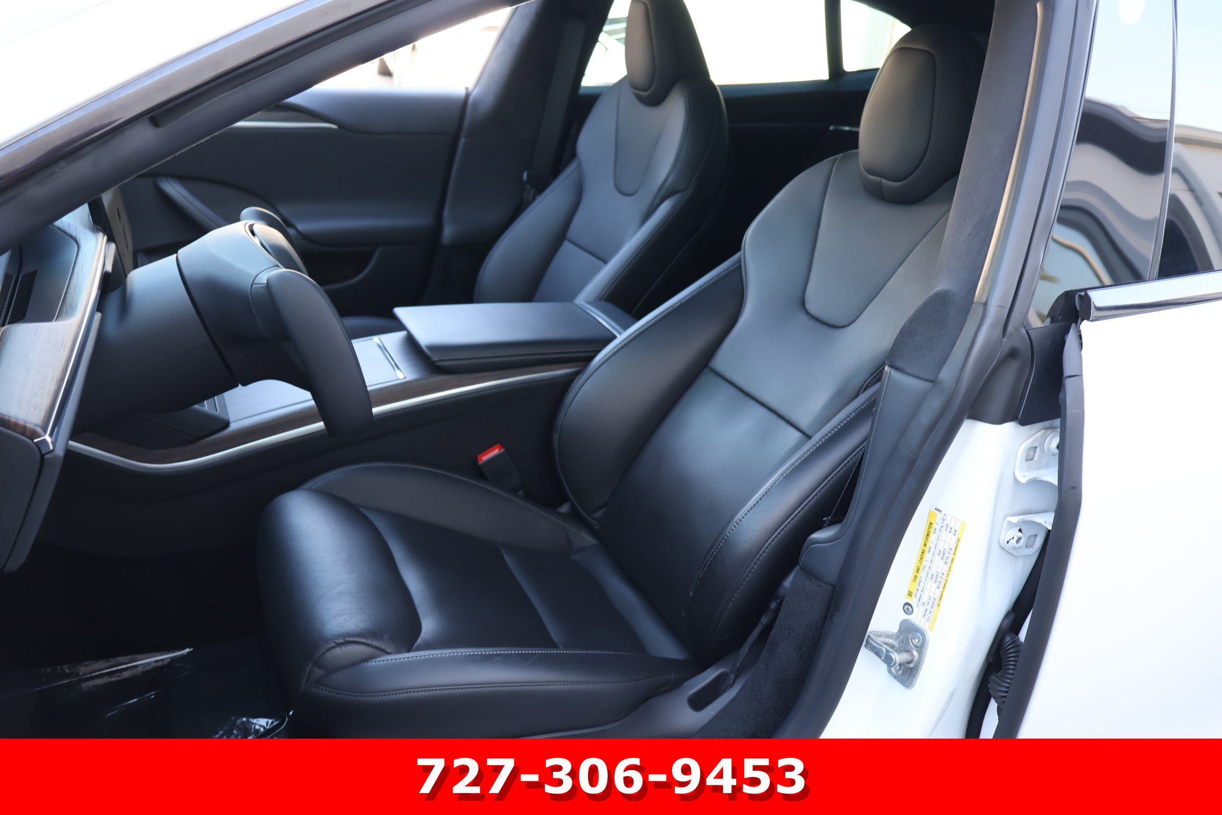 Used 2021 Tesla Model S Plaid AWD/4WD image 2