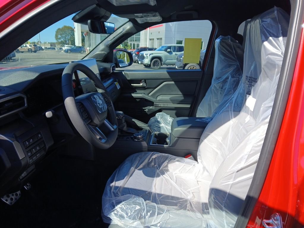 New 2025 Toyota Tacoma TRD Sport image 6