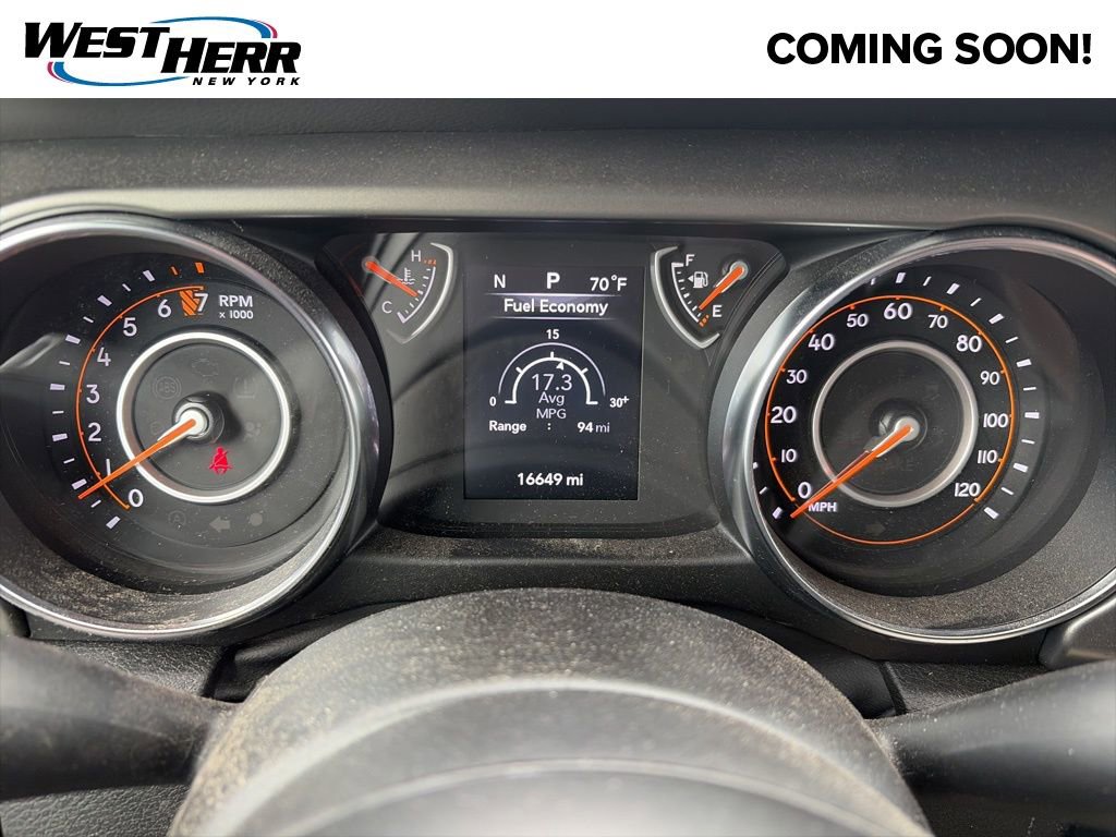 Used 2023 Jeep Gladiator Sport image 7