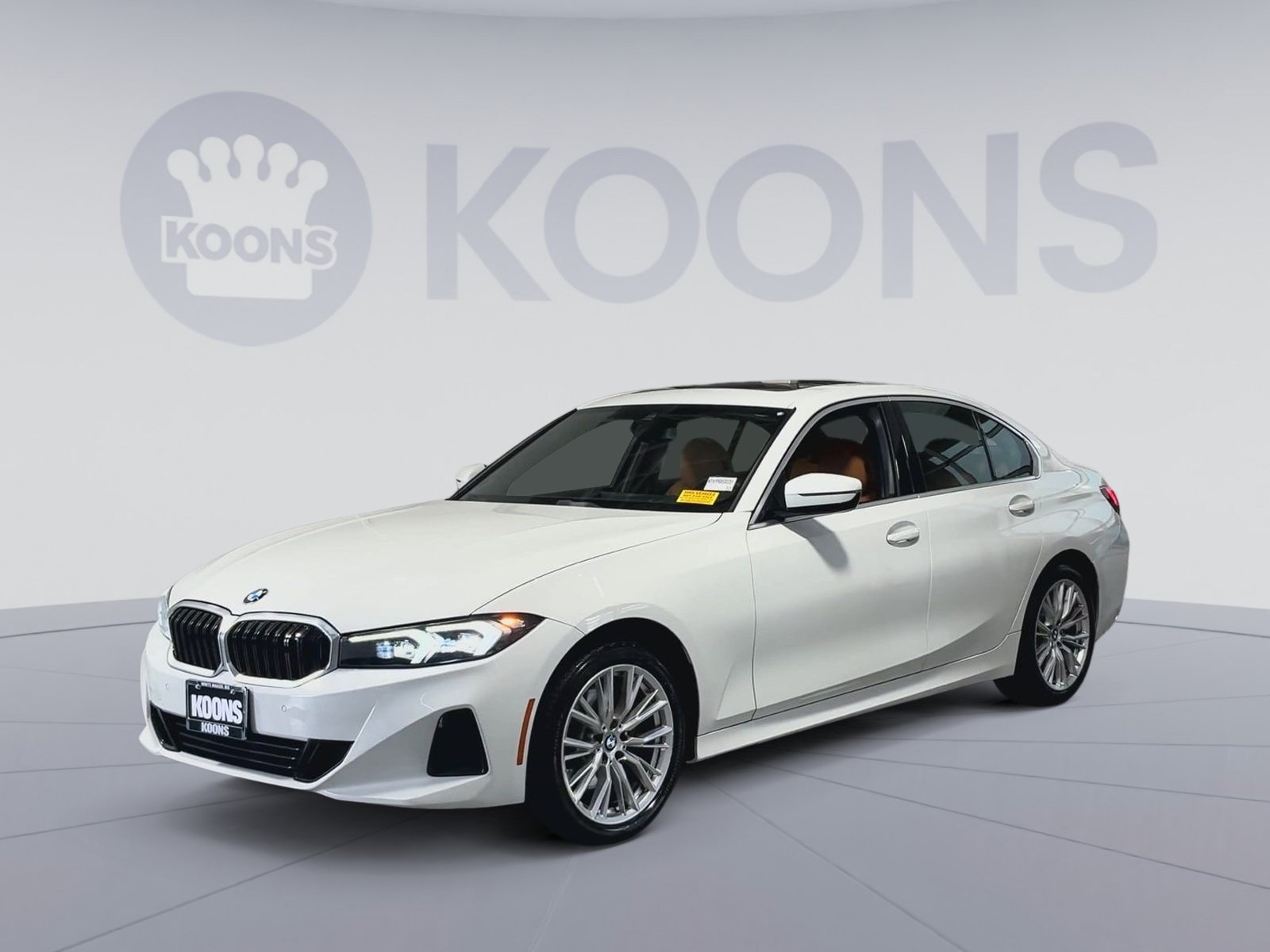 Used 2024 BMW 330i xDrive Sedan w/ Convenience Package AWD/4WD image 5