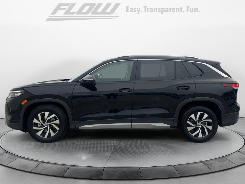 New 2026 Volkswagen Tiguan S FWD image 4