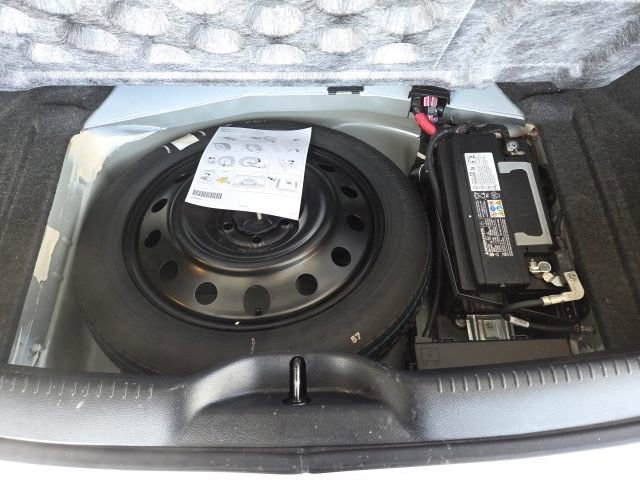 Used 2021 Chrysler 300 Touring L image 40