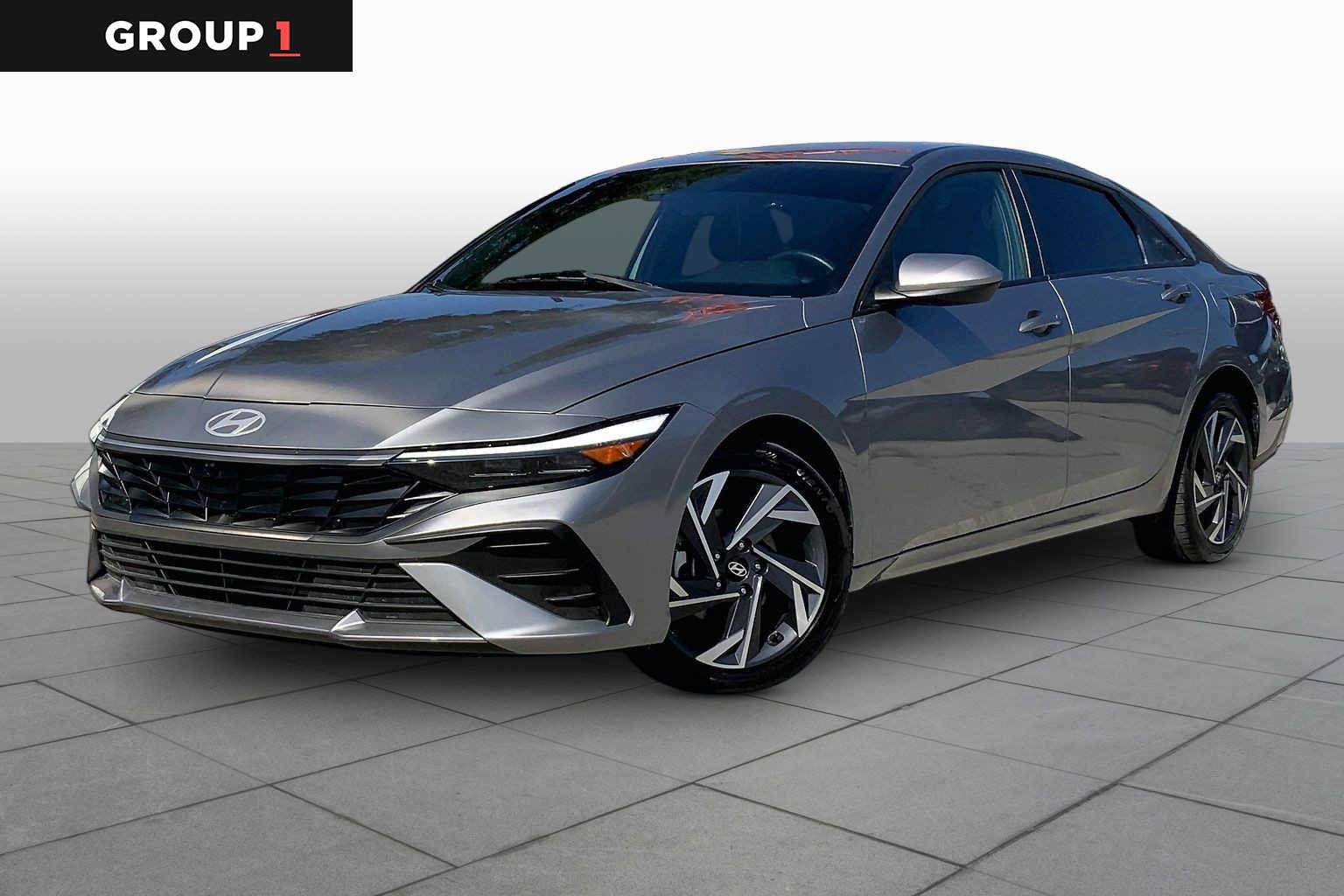 Used 2025 Hyundai Elantra Sport FWD image 1
