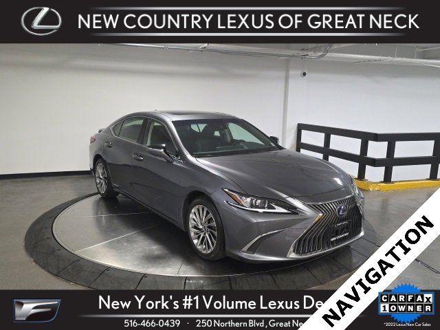 Used 2019 Lexus ES 300h w/ Luxury Package