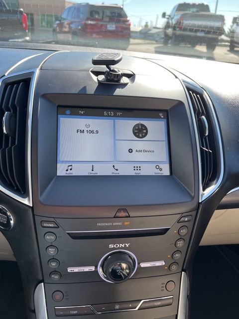 Used 2016 Ford Edge Titanium image 40