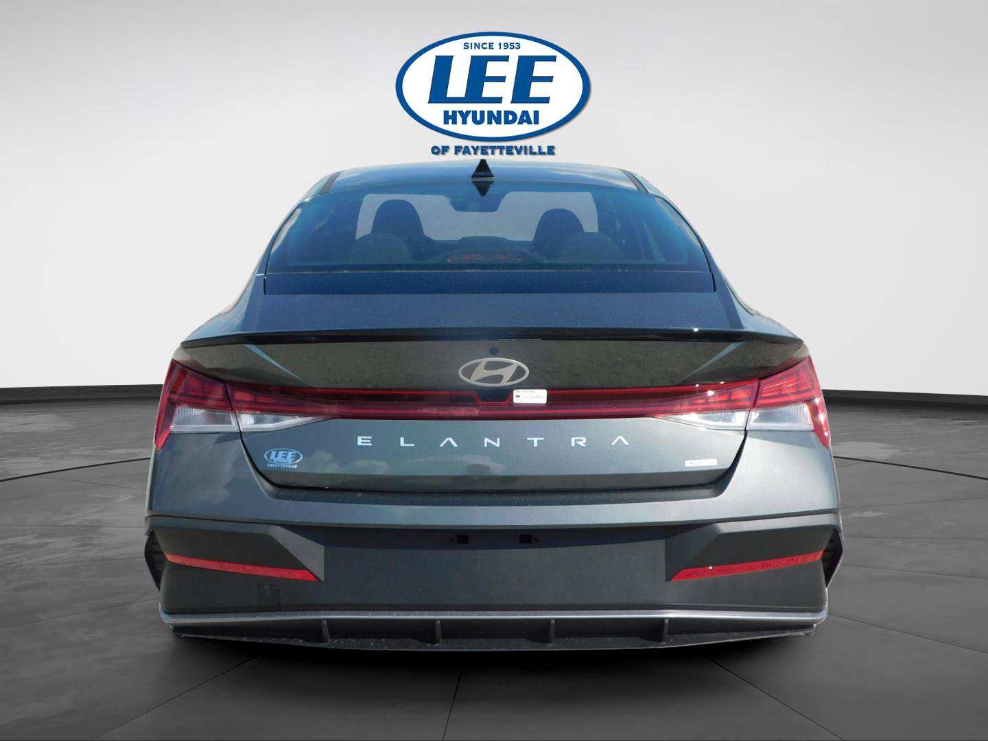 New 2025 Hyundai Elantra SEL image 4
