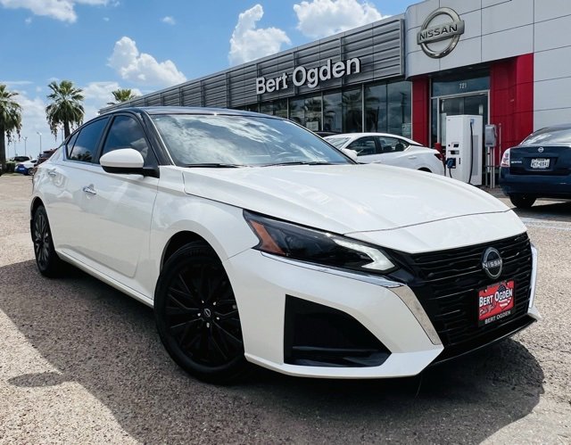 New 2025 Nissan Altima 2.5 SV w/ SV Special Edition Package