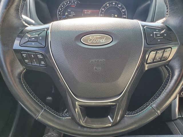 Used 2017 Ford Explorer Platinum image 25