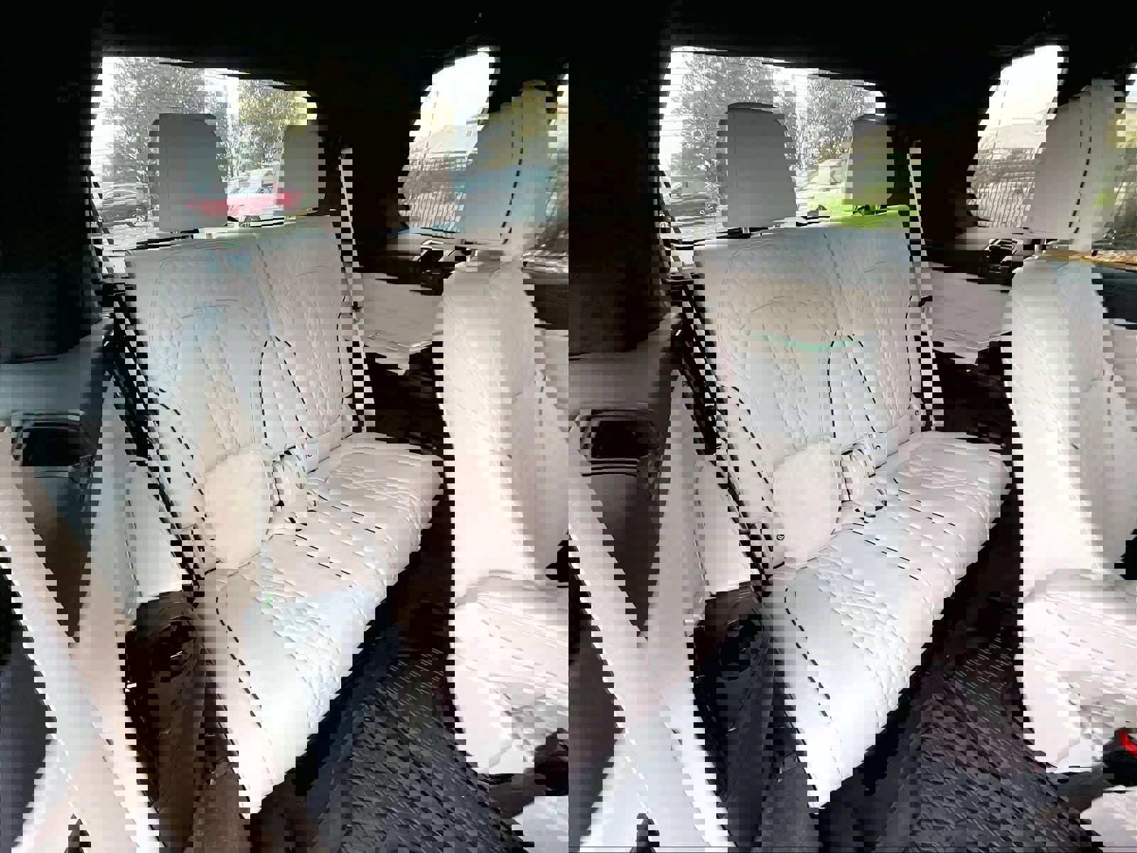 Used 2025 BMW X7 M60i image 29