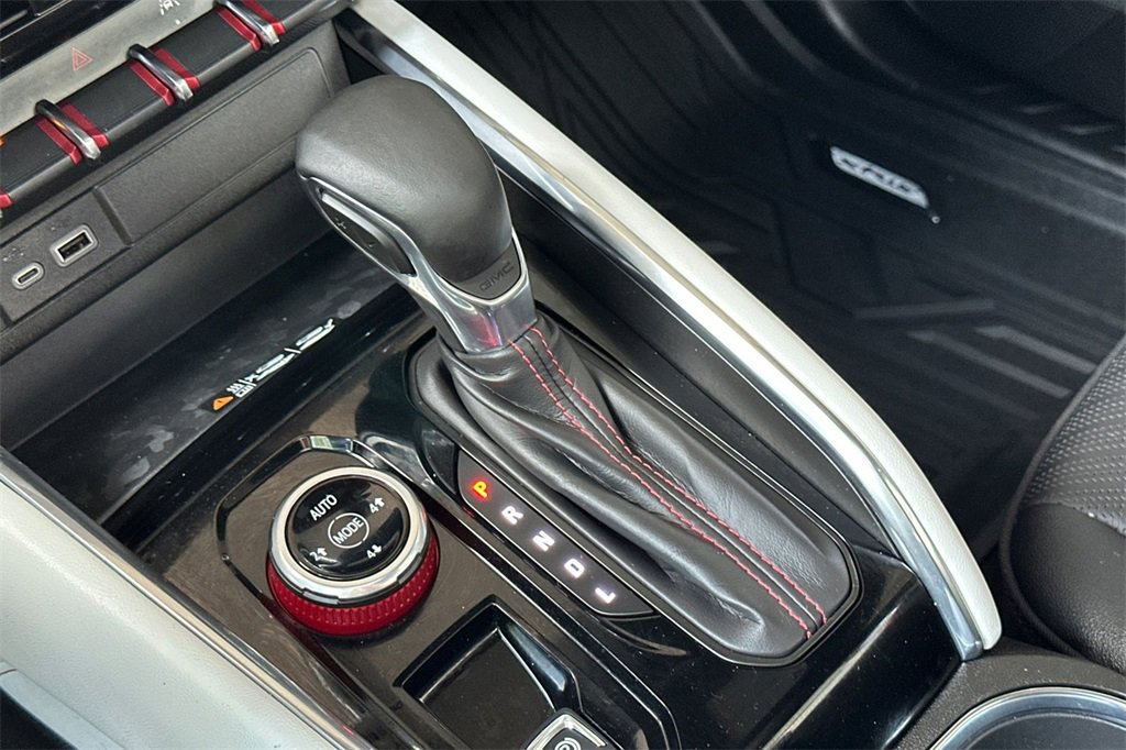 Used 2024 GMC Canyon AT4X image 23