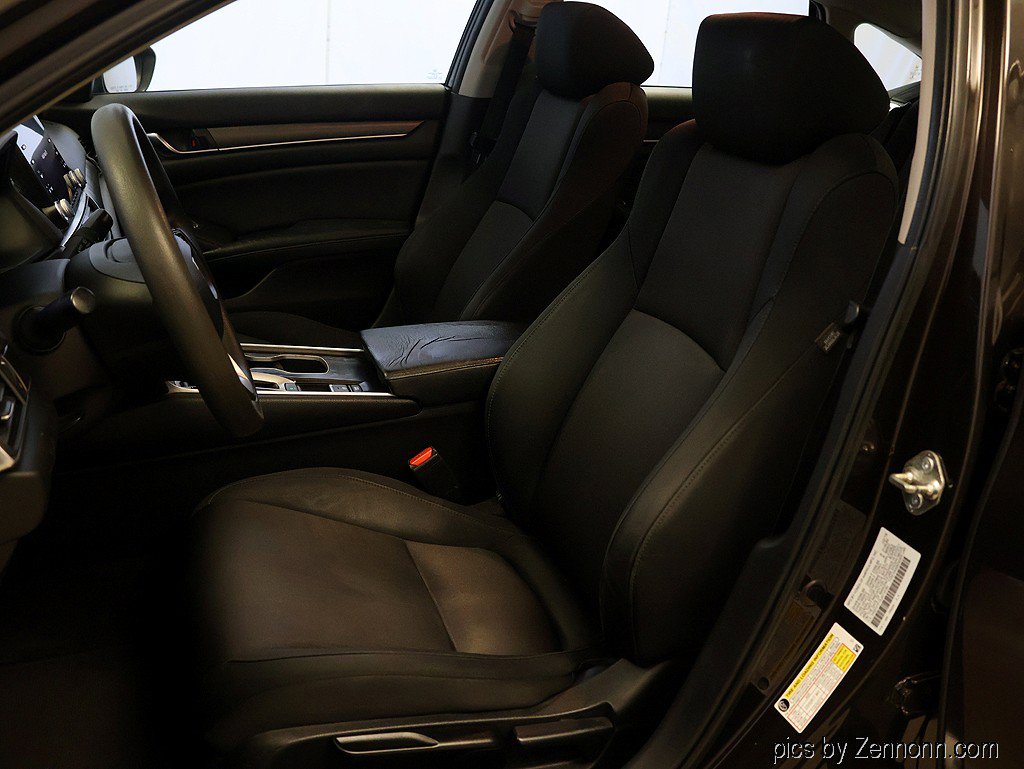 Used 2018 Honda Accord LX image 10
