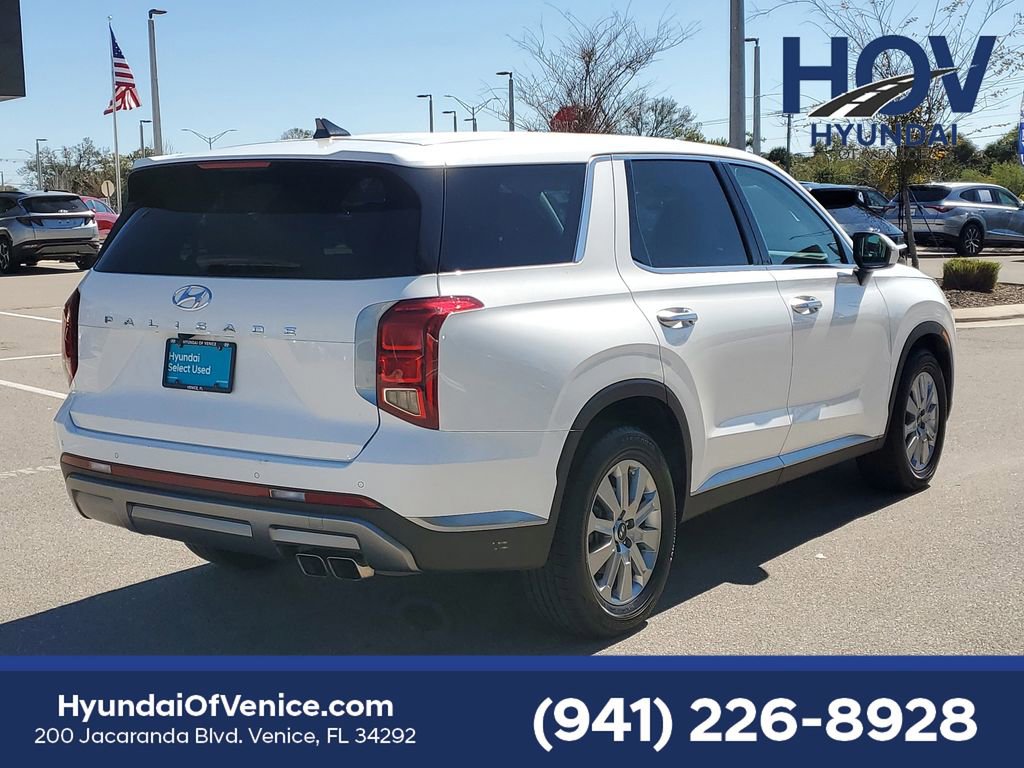 Used 2023 Hyundai Palisade SE image 5