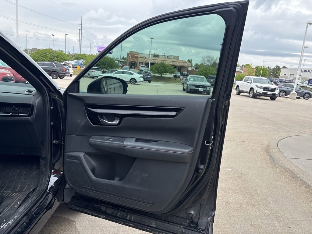 Certified 2023 Honda CR-V Sport Touring image 27