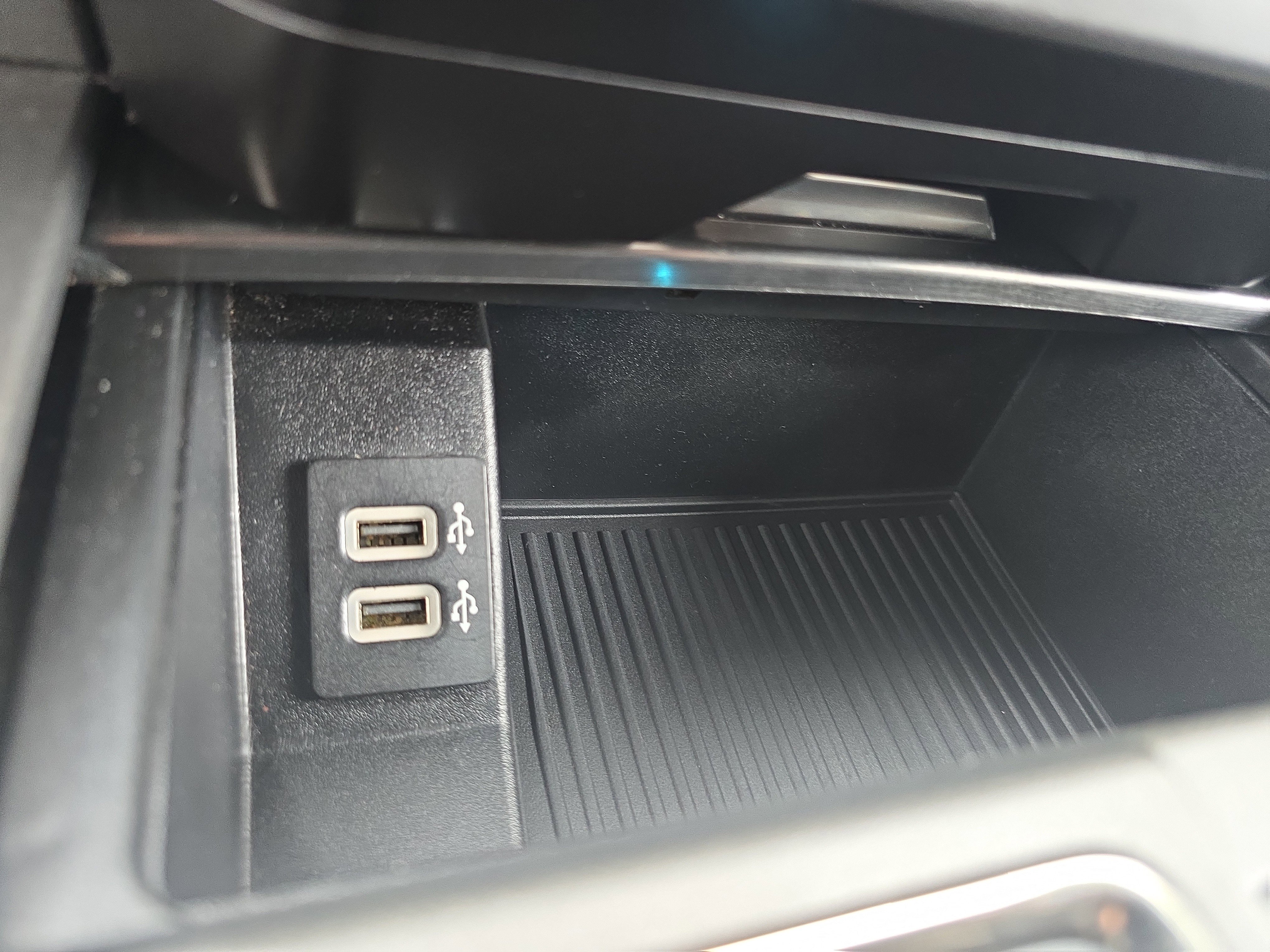 Used 2020 Ford F150 Raptor image 32