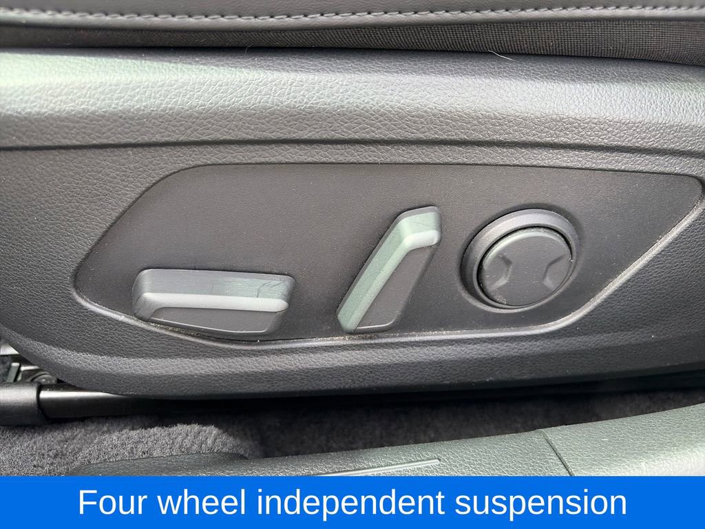 Used 2025 Kia K5 GT-Line AWD/4WD image 17