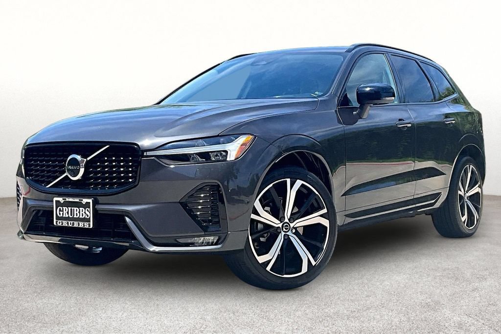 Used 2023 Volvo XC60 B5 Ultimate w/ Climate Package FWD image 15