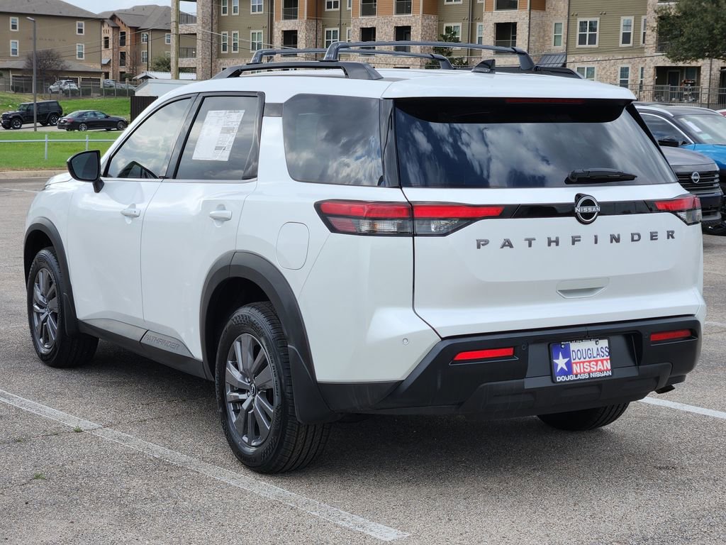 New 2026 Nissan Pathfinder SV image 4