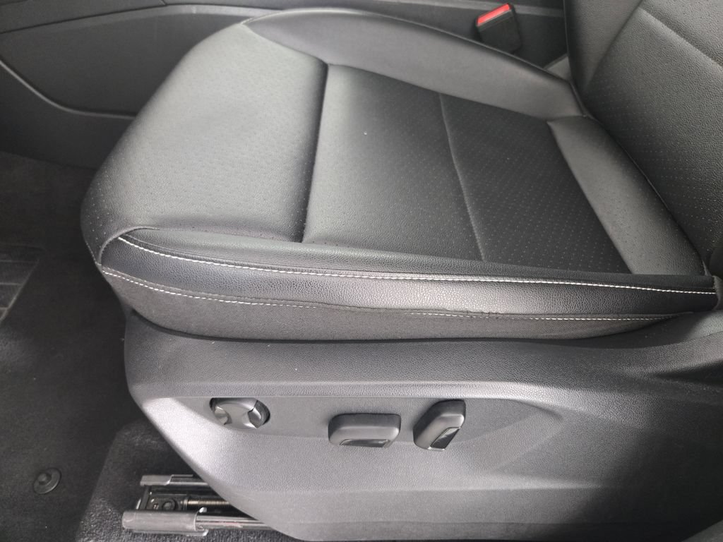 Used 2021 Volkswagen Atlas SE FWD image 25