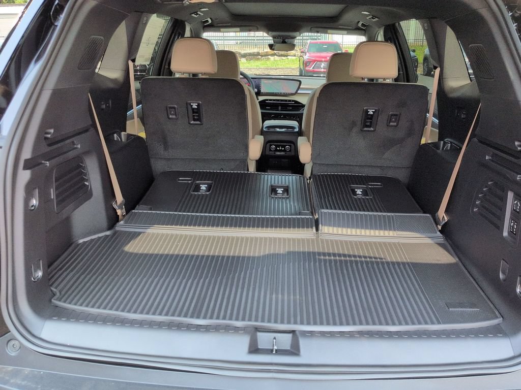 New 2026 Buick Enclave Preferred w/ Power Package AWD/4WD image 29
