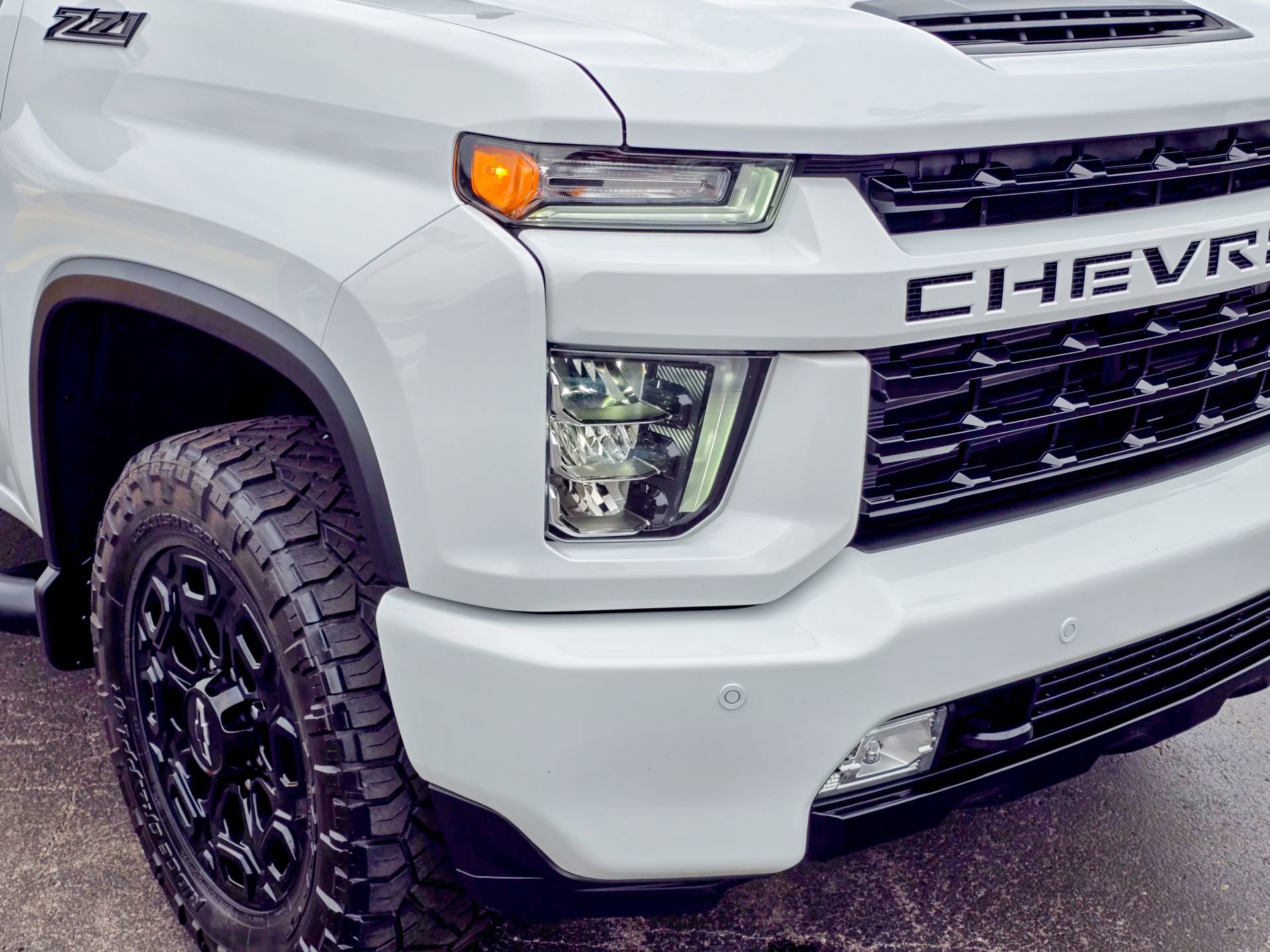 Used 2022 Chevrolet Silverado 3500 LT w/ All Star Edition image 8