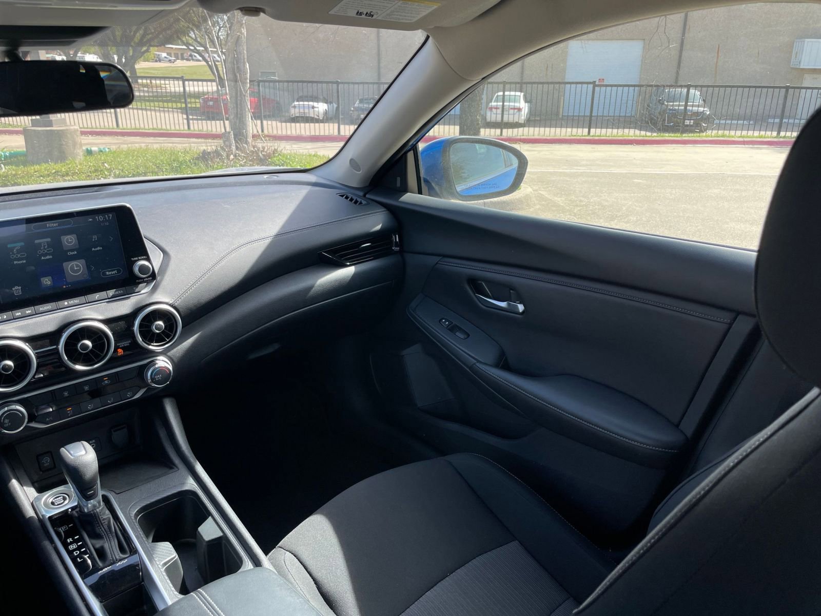 Used 2025 Nissan Sentra SV image 38