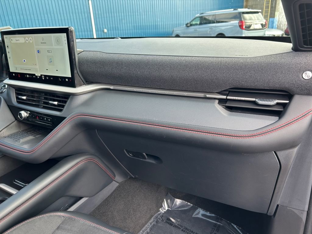 Used 2025 Ford Explorer ST AWD/4WD image 26