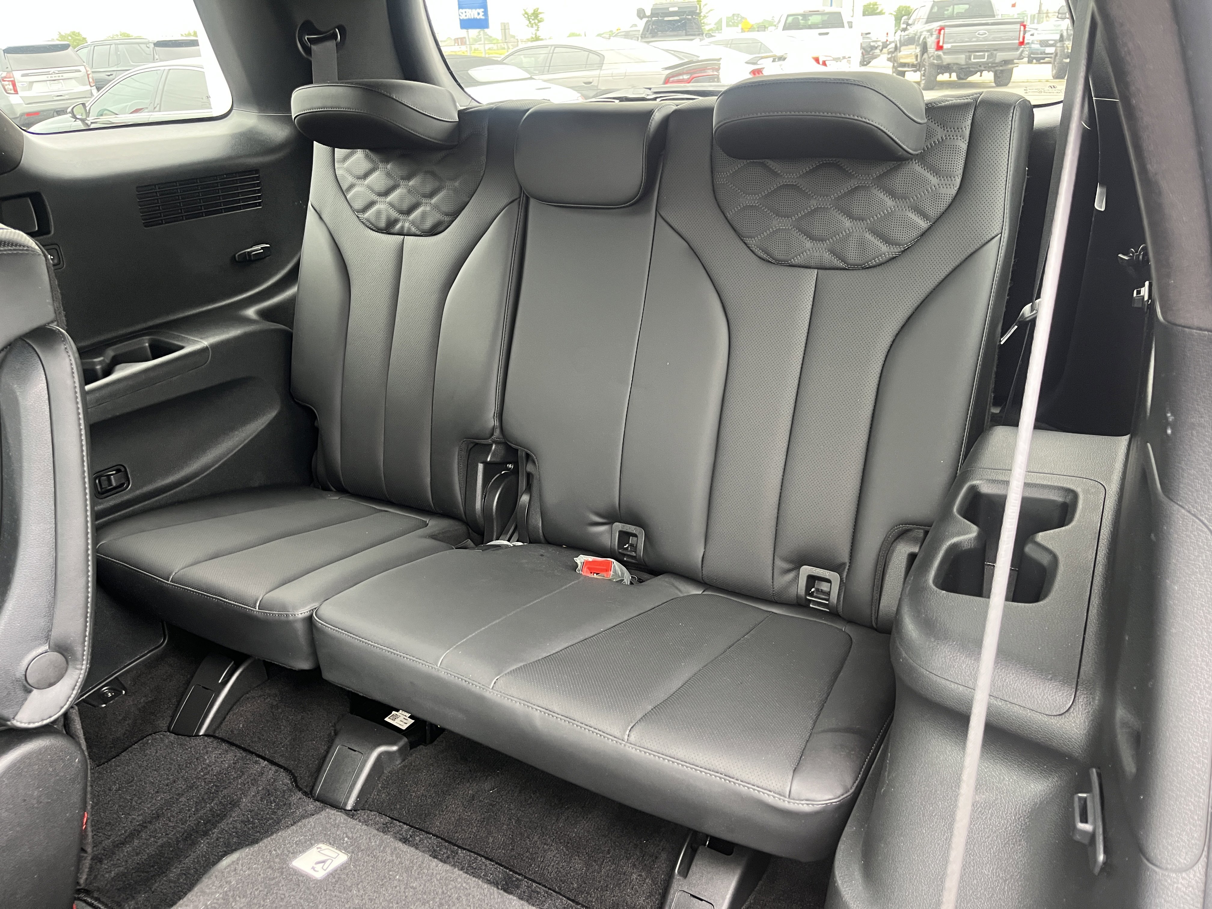 Used 2022 Hyundai Palisade Calligraphy w/ Cargo Package FWD image 36