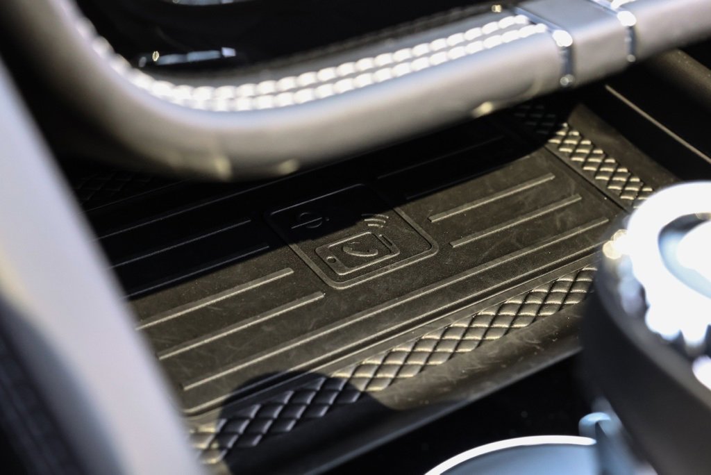 Used 2023 Bentley Bentayga Speed image 50