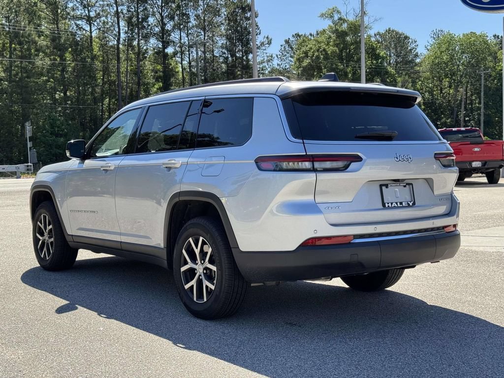 Used 2025 Jeep Grand Cherokee L Limited w/ Trailer Tow Package AWD/4WD image 26