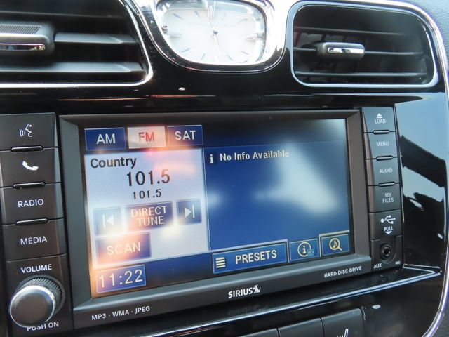Used 2011 Chrysler 200 Limited FWD image 22