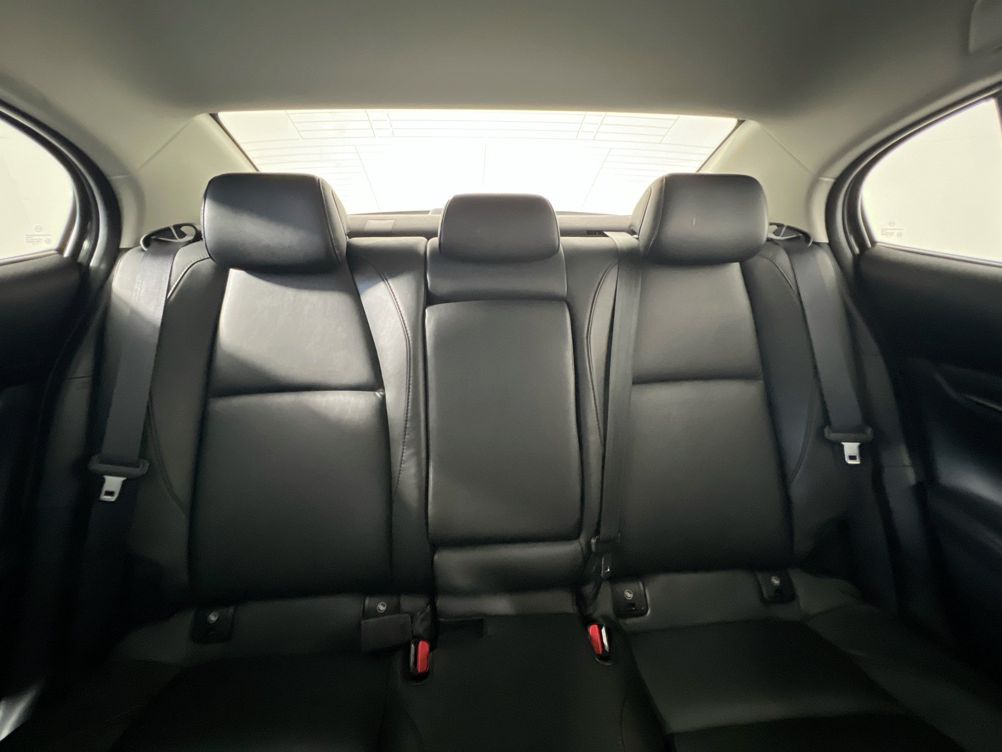 Used 2024 MAZDA MAZDA3 s FWD image 32