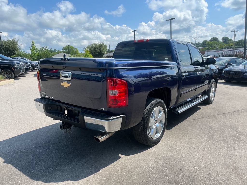 Used 2011 Chevrolet Silverado 1500 LTZ w/ Max Trailering Pack AWD/4WD image 6