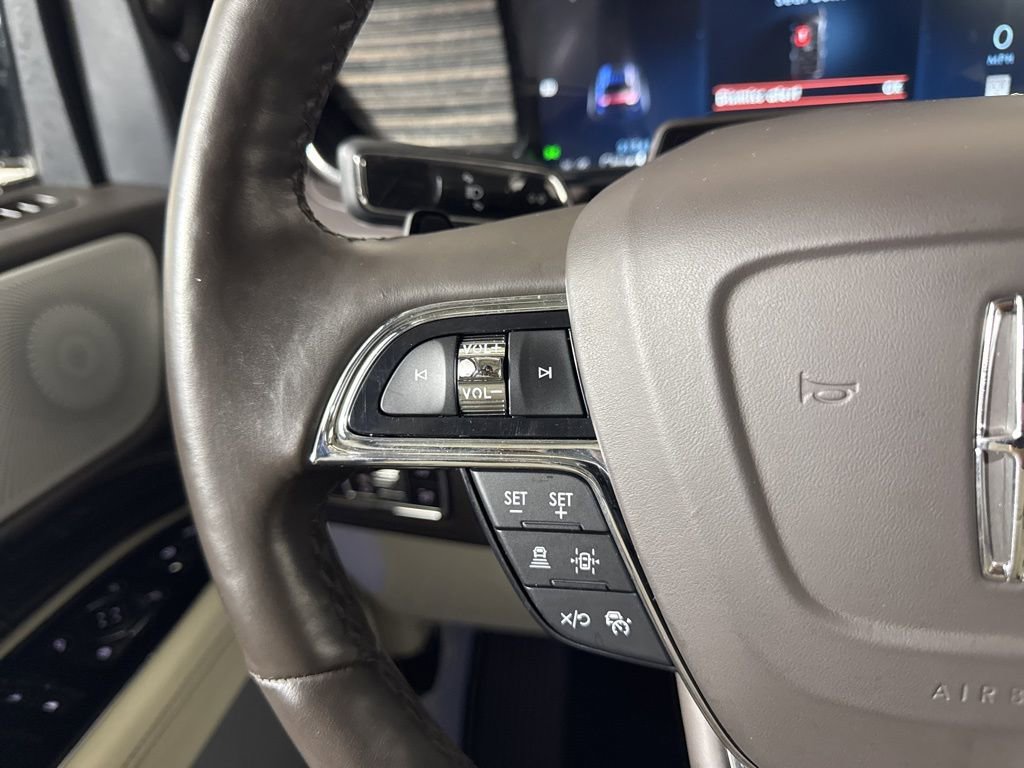 Certified 2023 Lincoln Navigator Black Label image 30