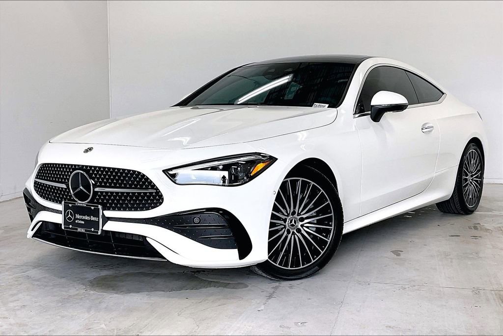 Used 2026 Mercedes-Benz CLE 300 4MATIC Coupe image 2